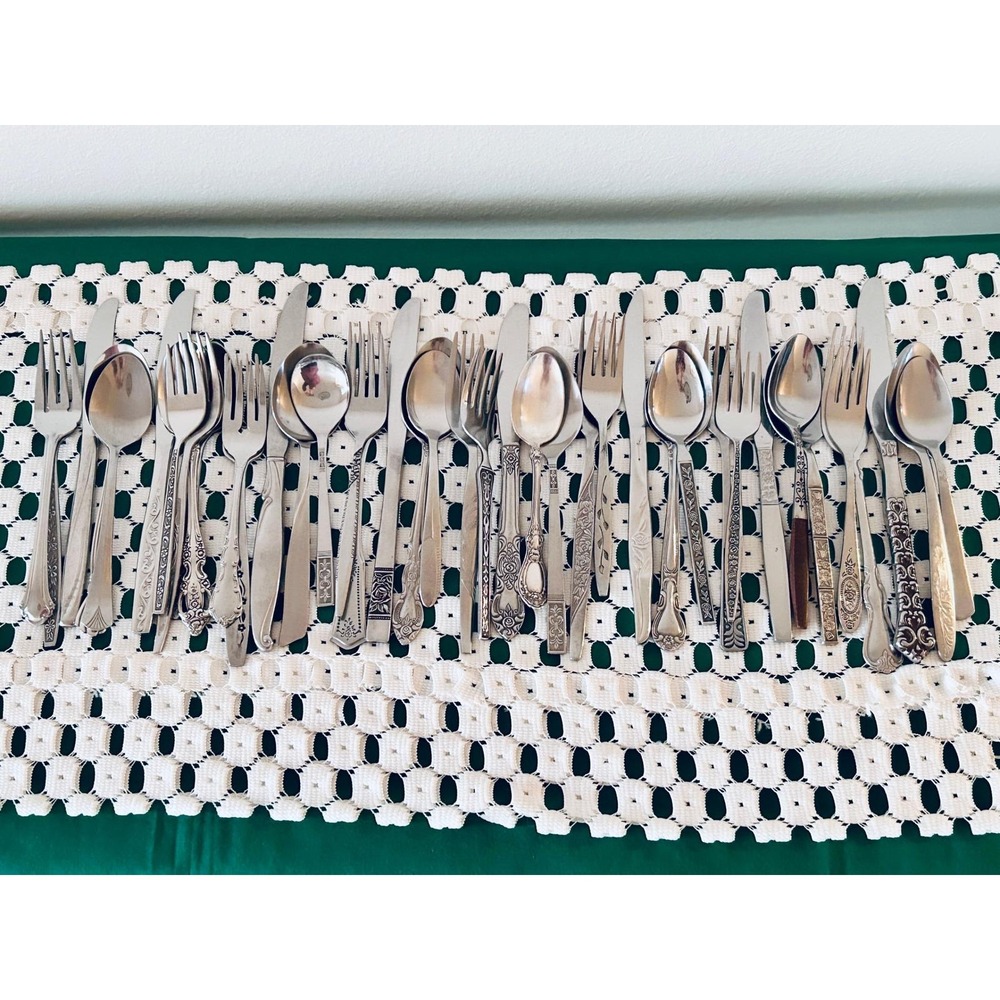 Vintage Mismatched Flatware Sets—Service for 8 (40 pieces) - Picture 9 of 9